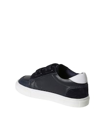 Kinder Ledersneakers mit Klett und Anziehtrick