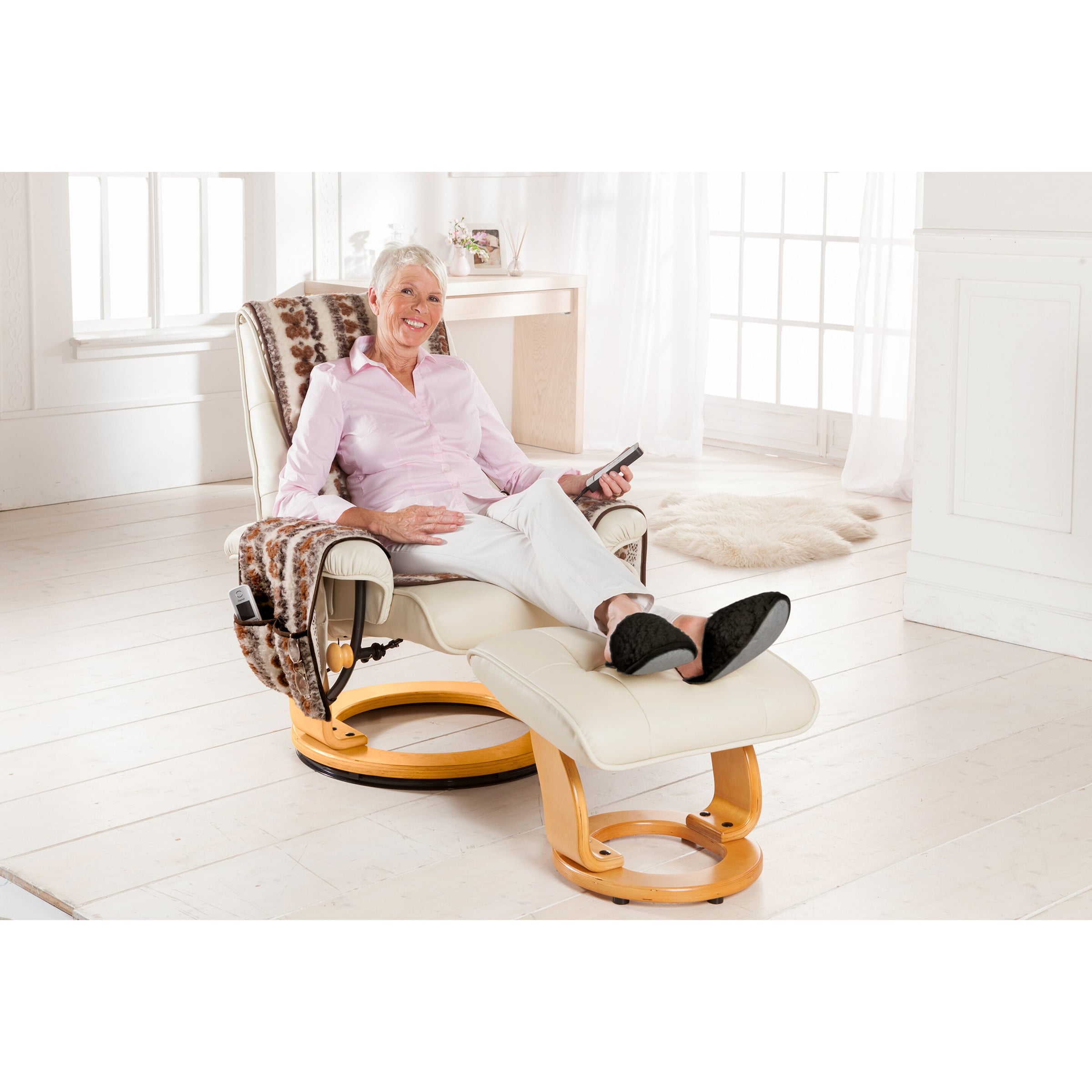 Sesselschoner mit Schurwolle