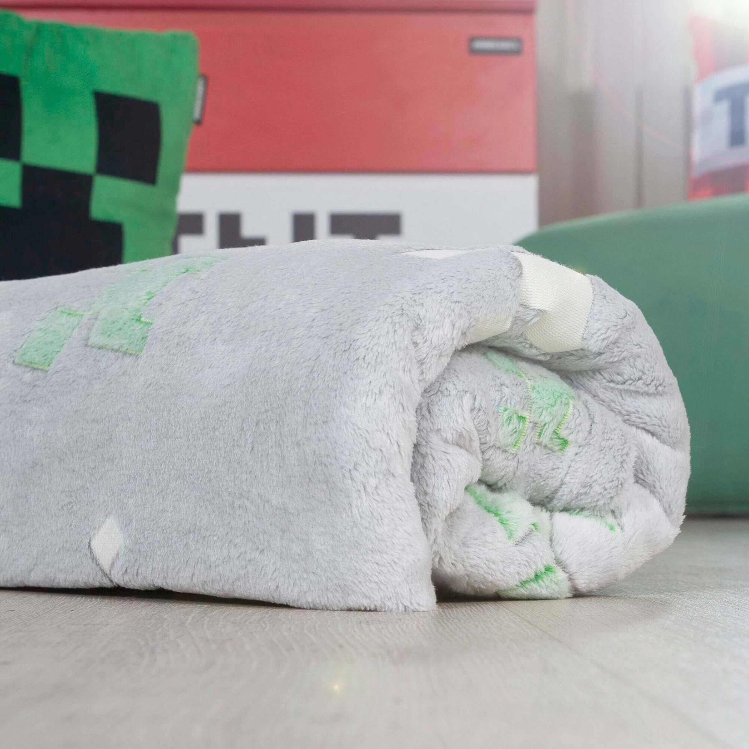 Roba Kuscheldecke mit Glow-in-the-Dark-Funktion Minecraft