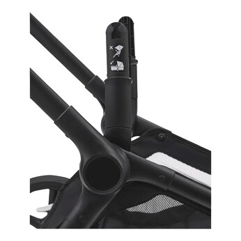 Kombikinderwagen Trio-Set inkl. Fußsack, Wickeltasche und Höhenadapter