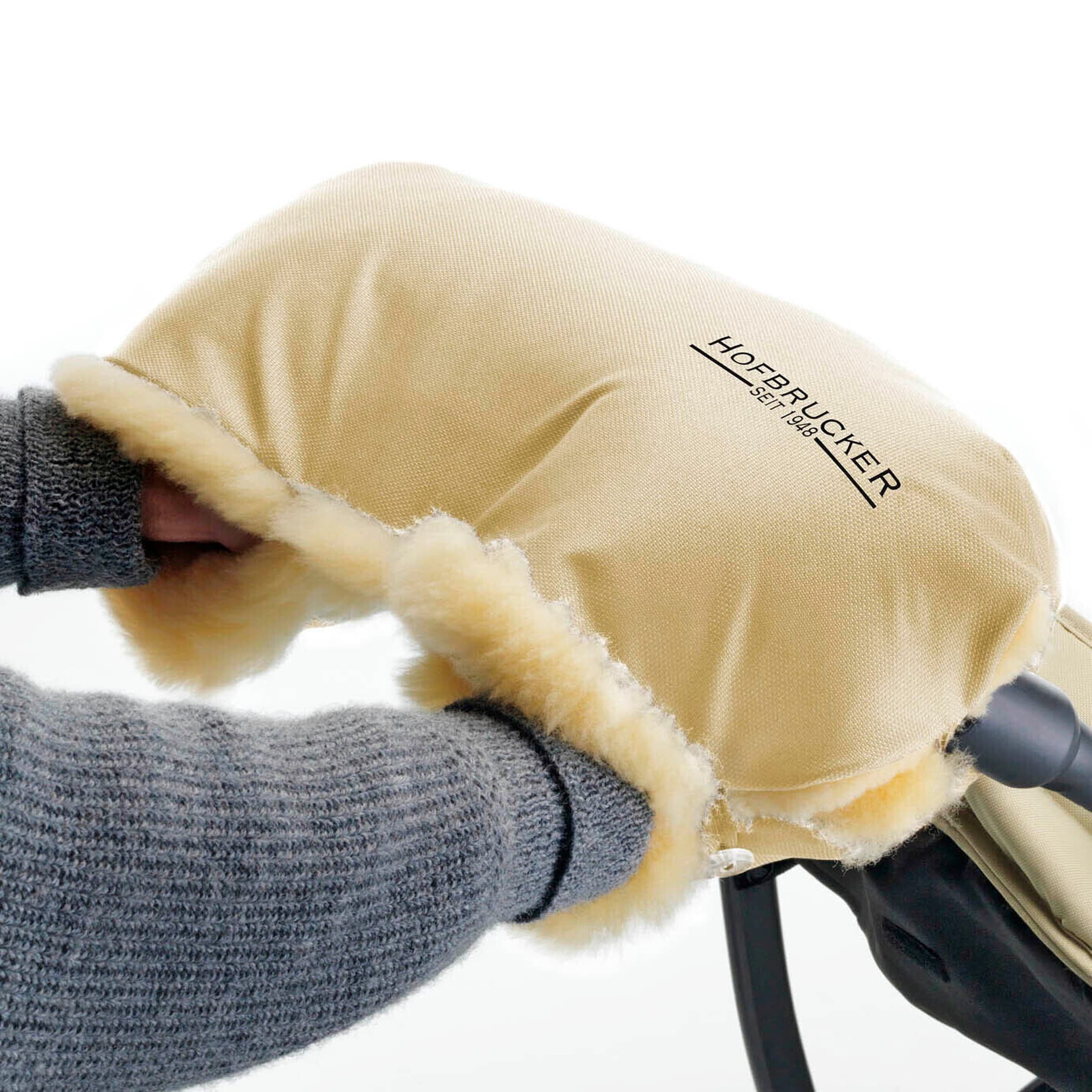 Hofbrucker Lammfell-Handwärmer für Kinderwagen Lammfell Handmuff beige