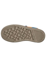 Halbschuhe