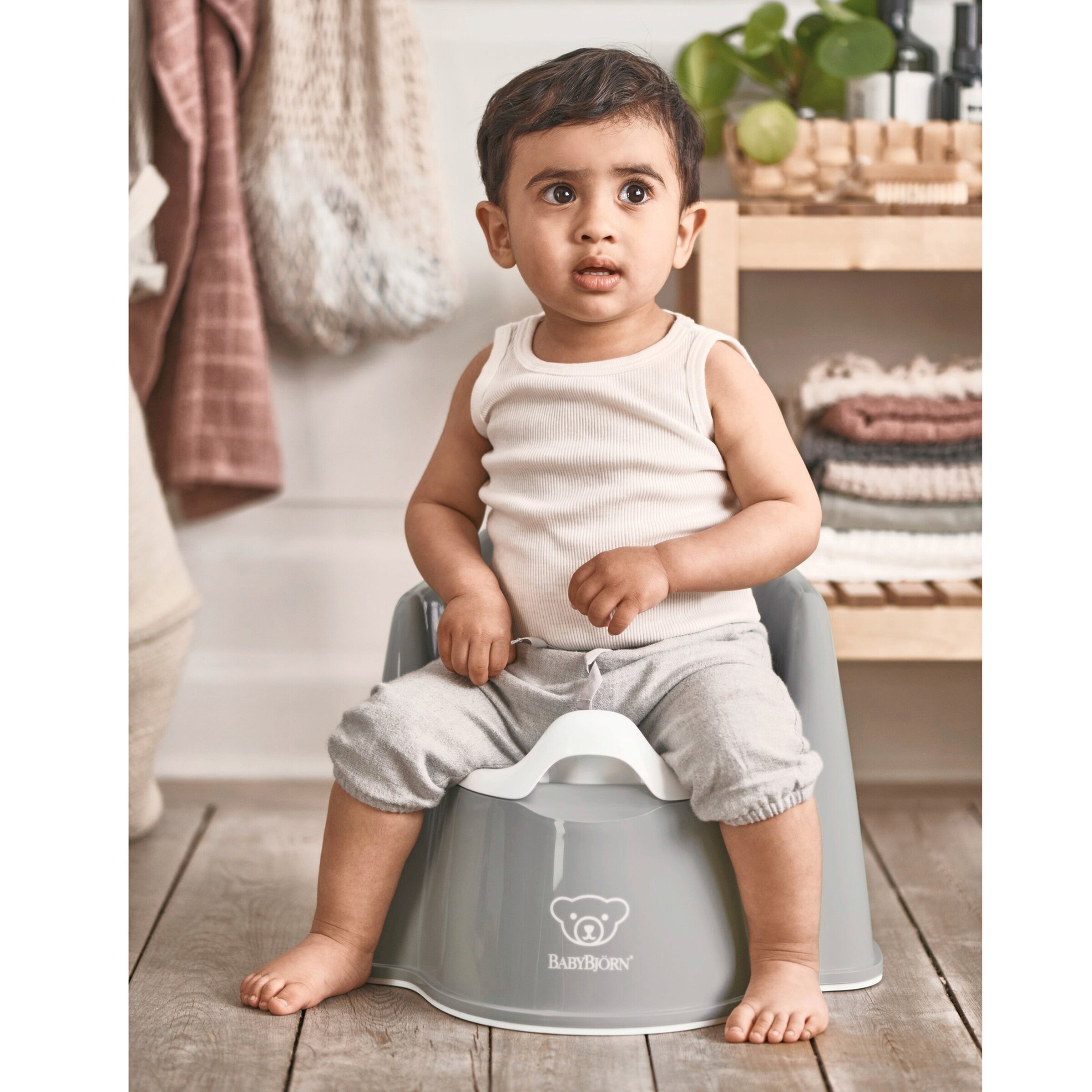 BabyBjörn - Töpfchen mit Rückenlehne - grau/weiß BabyBjörn - Töpfchen mit Rückenlehne - grau/weiß