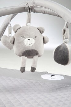 Krabbeldecke mit Spielbogen roba Style grau 