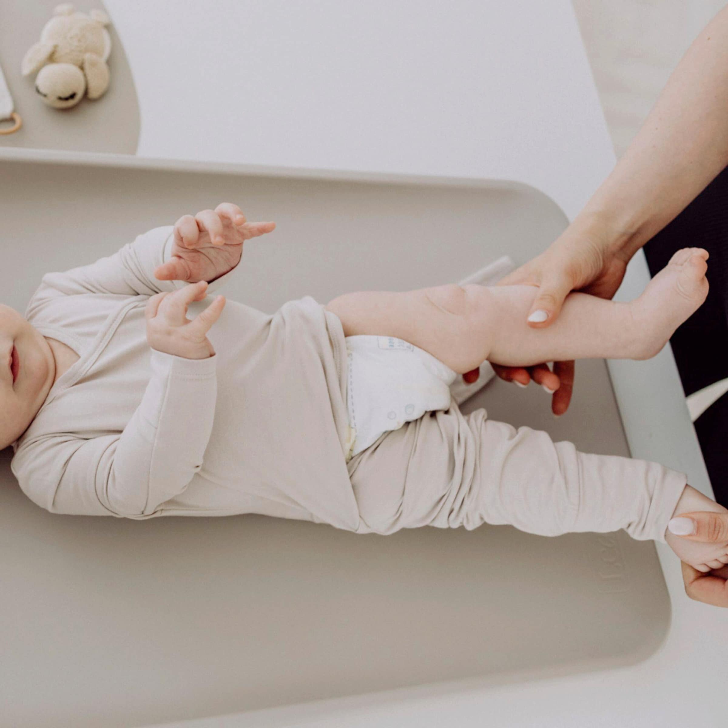 Easy-on Strampler langarm mit Umschlagbündchen