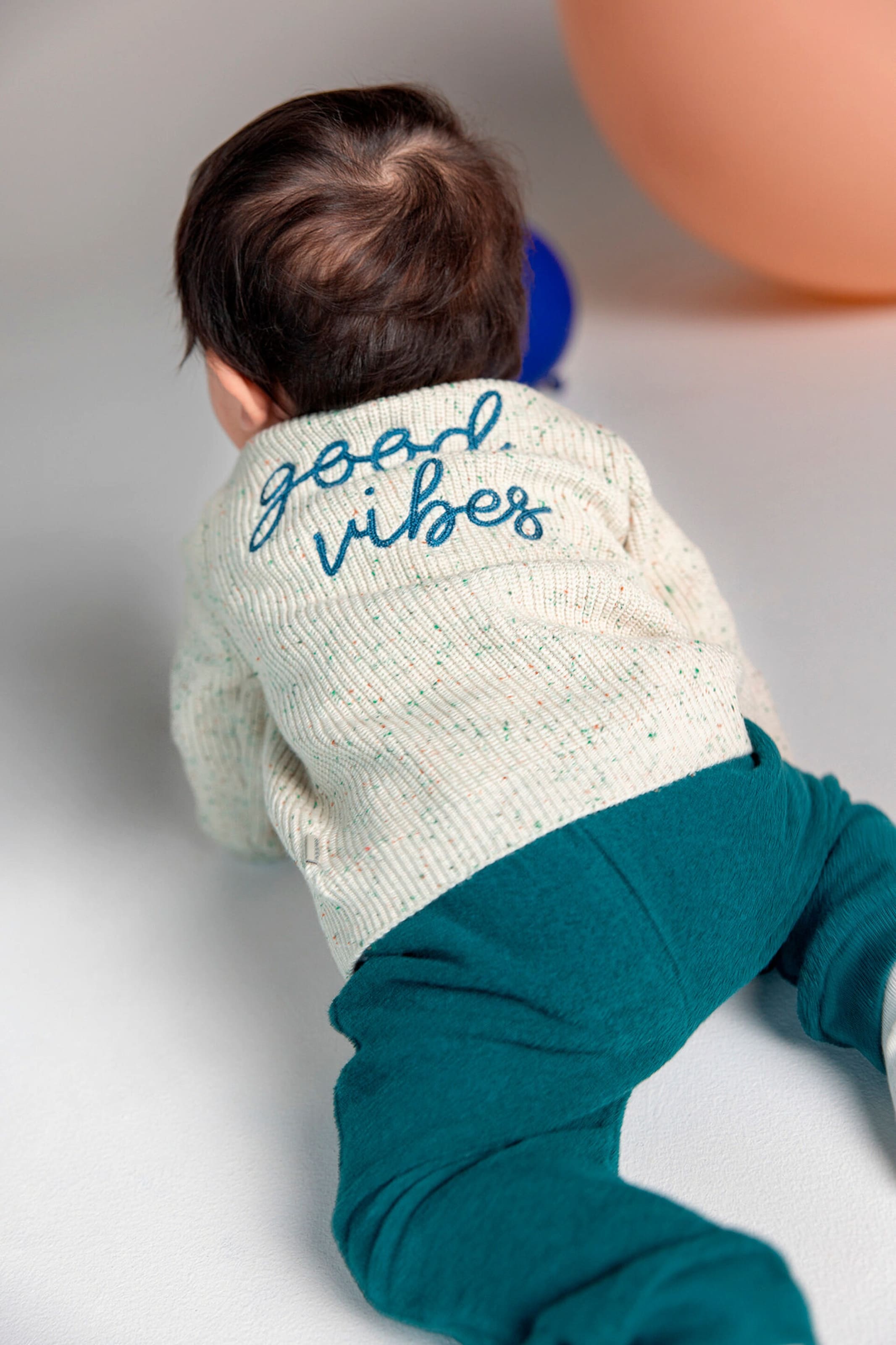 Thumbnail - Noppies Baby Strickjacke Steger - Backprint