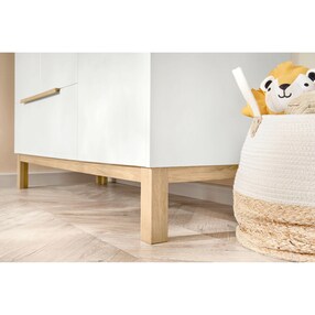Wickelkommode Juna mit Windeleimerauszug - exklusiv bei babywalz