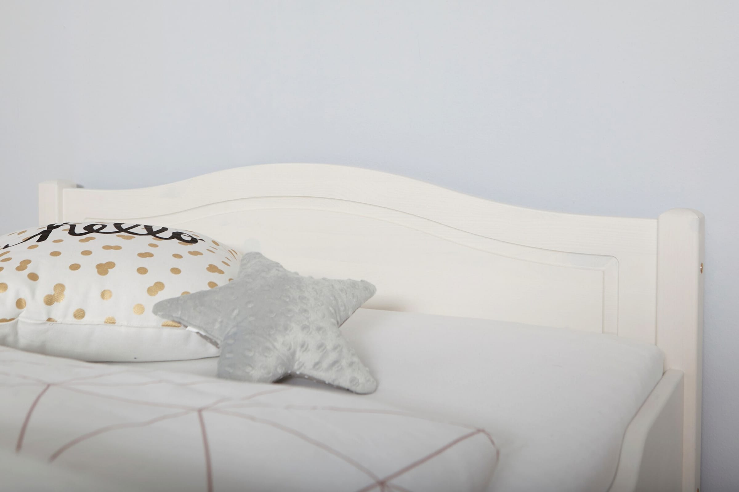 Ticaa Einzelbett "Leni" 120x200 Kiefer weiß