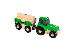 Traktor mit Holz-Anhänger