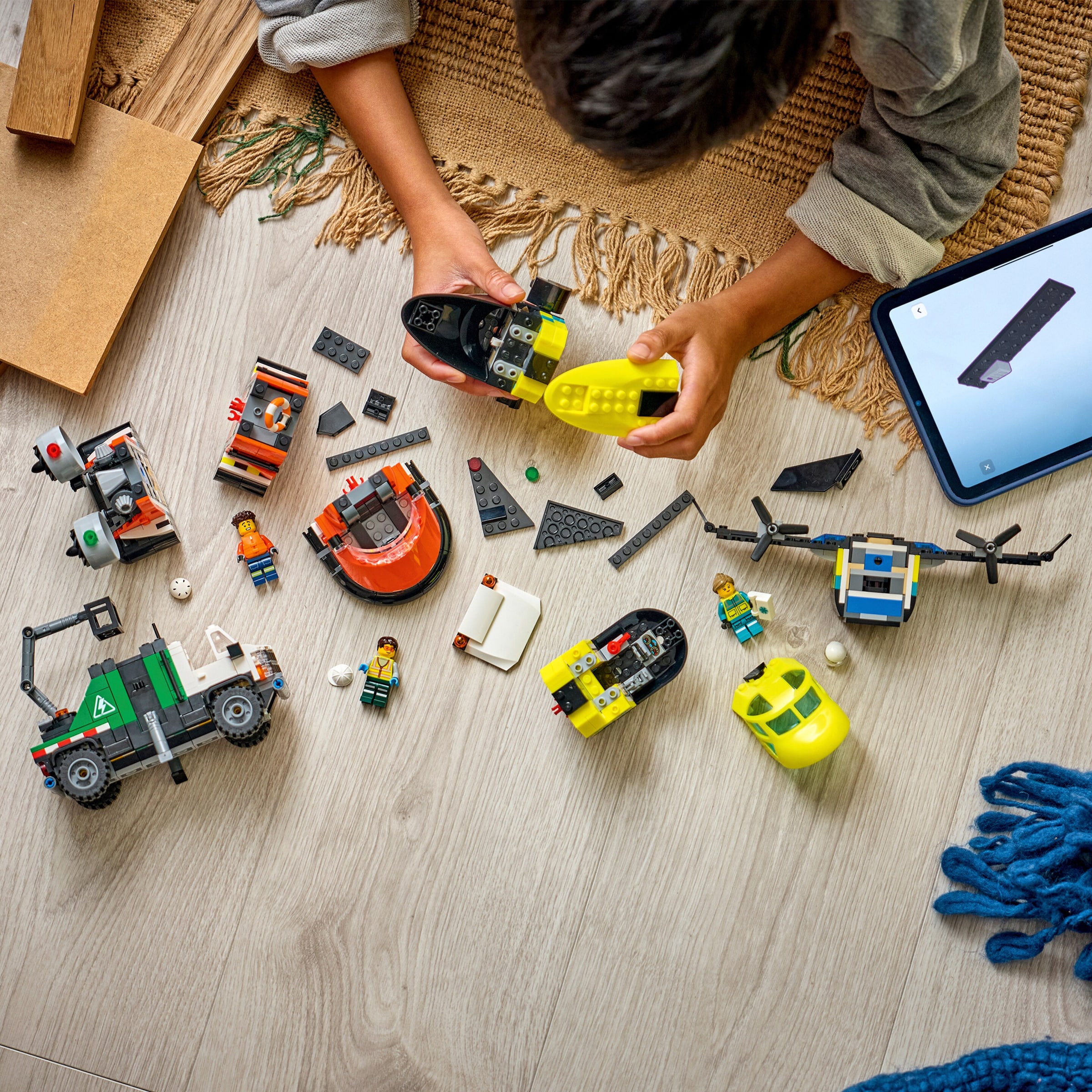 60505 Kombinationsset mit Flugzeug, Wartungsfahrzeug und Luftkissenboot