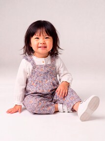 Twill-Latzhose mit Volantträgern Baby
