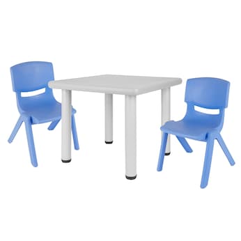 Kindertisch mit 2 Stühlen für innen & außen