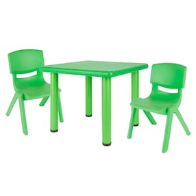 Kindertisch mit 2 Stühlen für innen & außen