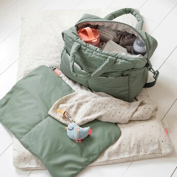 Gesteppte Wickeltasche