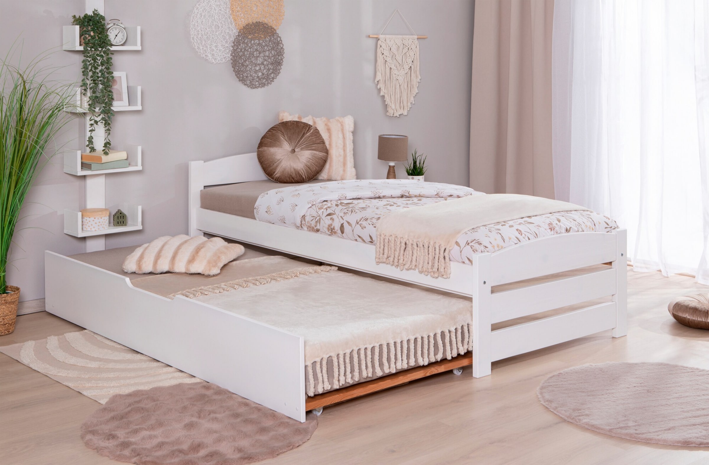 Ticaa Stauraumbett Seniorenbett „Loni“, Funktionsbett, Seniorenzimmer
