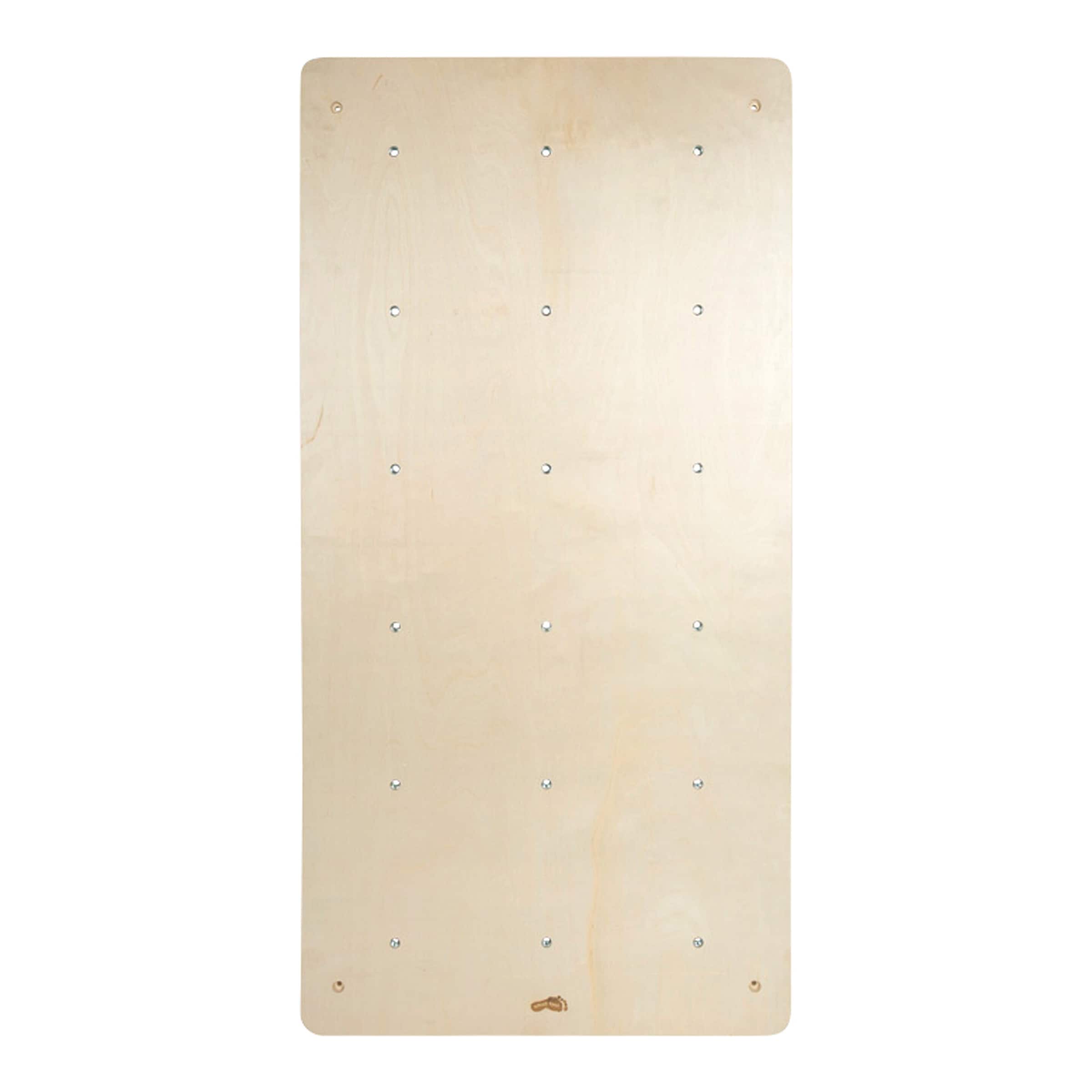 Small Foot Kletterwand mit Griffen