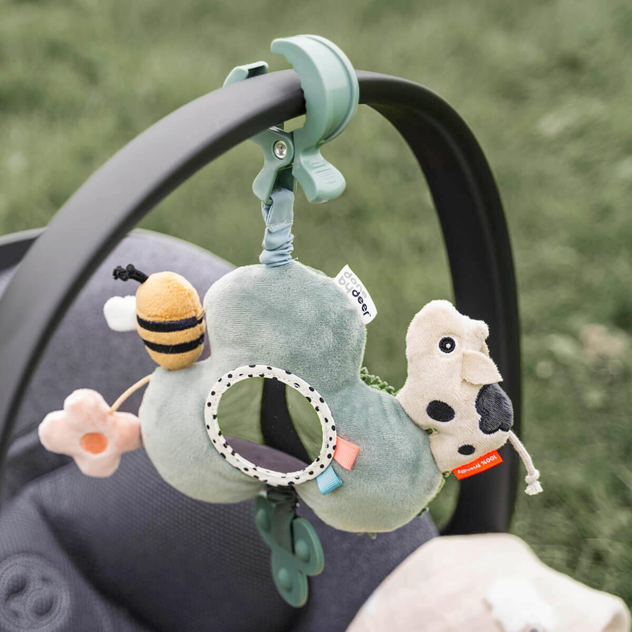 Hängespielzeug mit Spiegel Tiny Farm