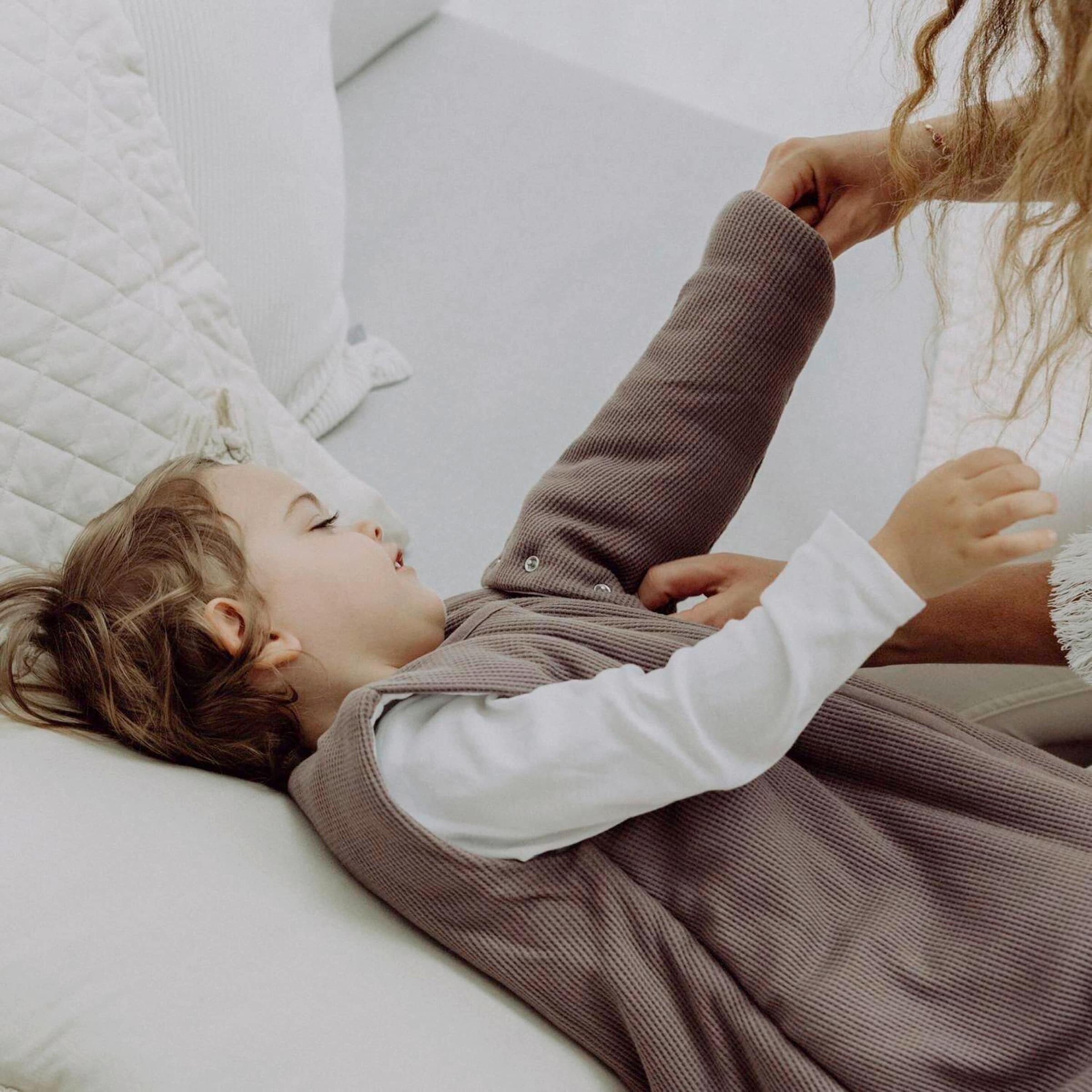 Thumbnail - Emma & Noah Winterschlafsack mit abnehmbaren Ärmeln 3.5 TOG