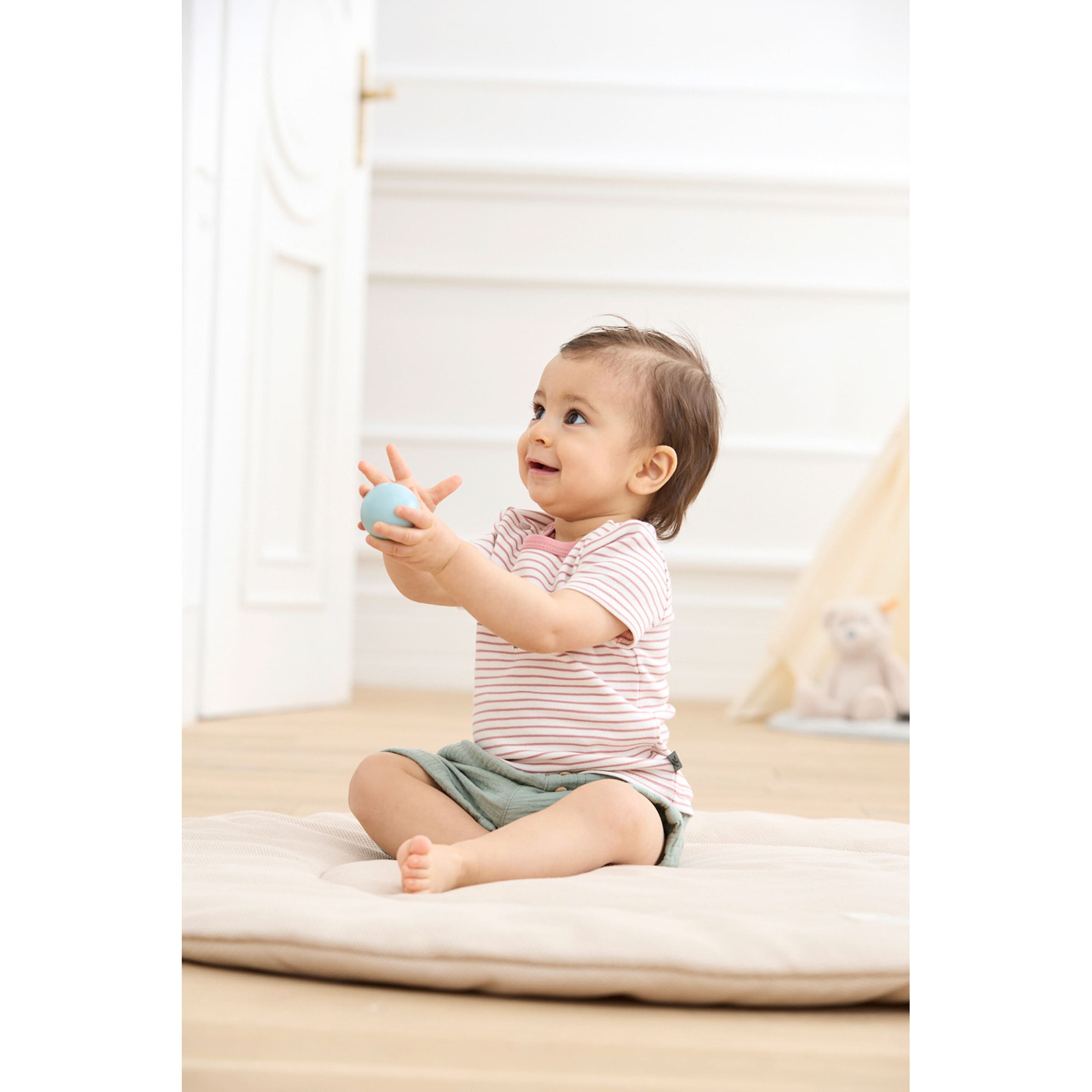 Thumbnail - Bornino Tiny Friends Musselin-Shorts