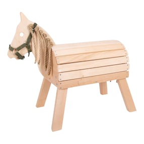 Cheval en bois