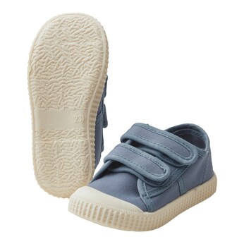 Schuhe mit Klettverschluss