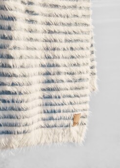 Plüschdecke - Berry Blue