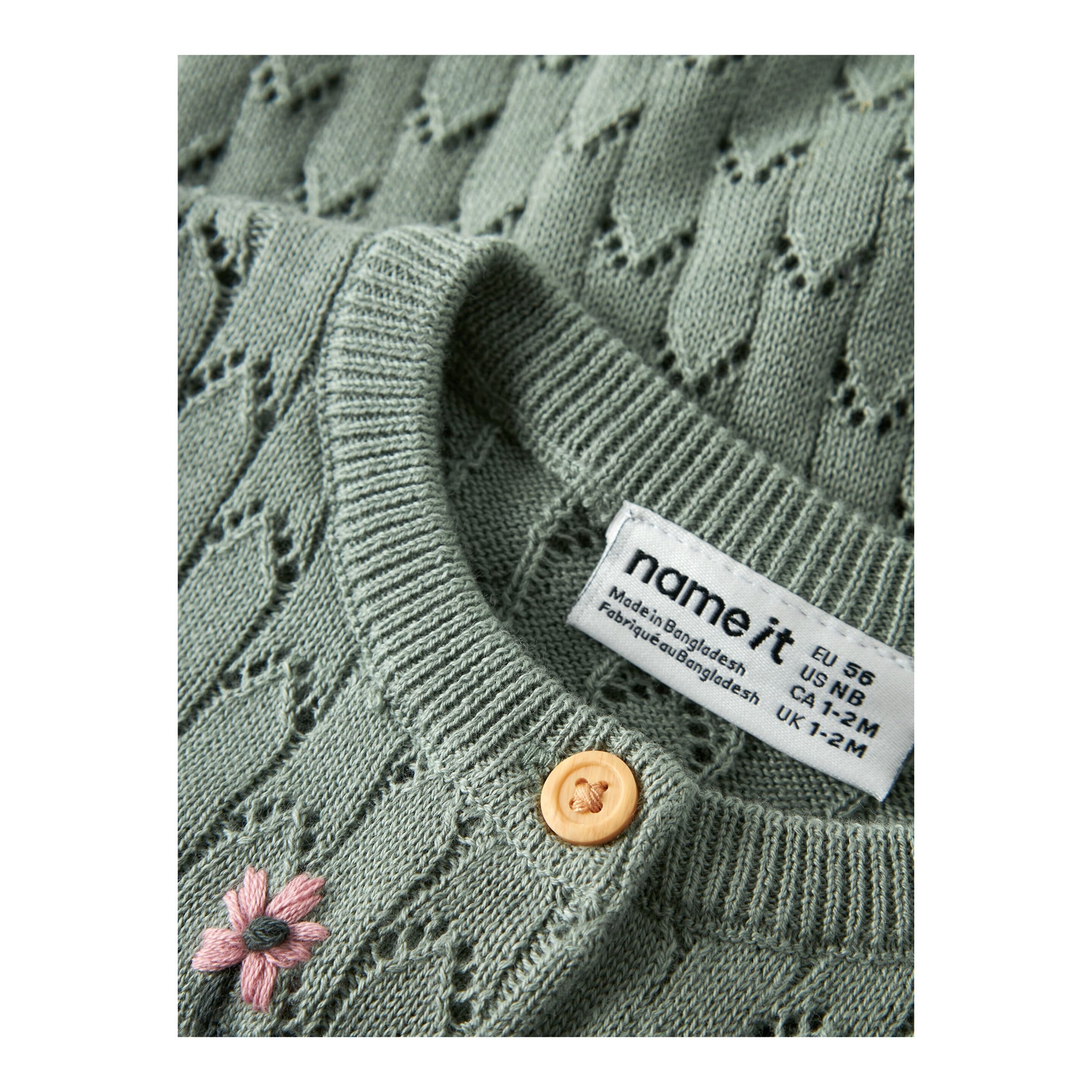 Ajour-Strickjacke Blumenstickerei