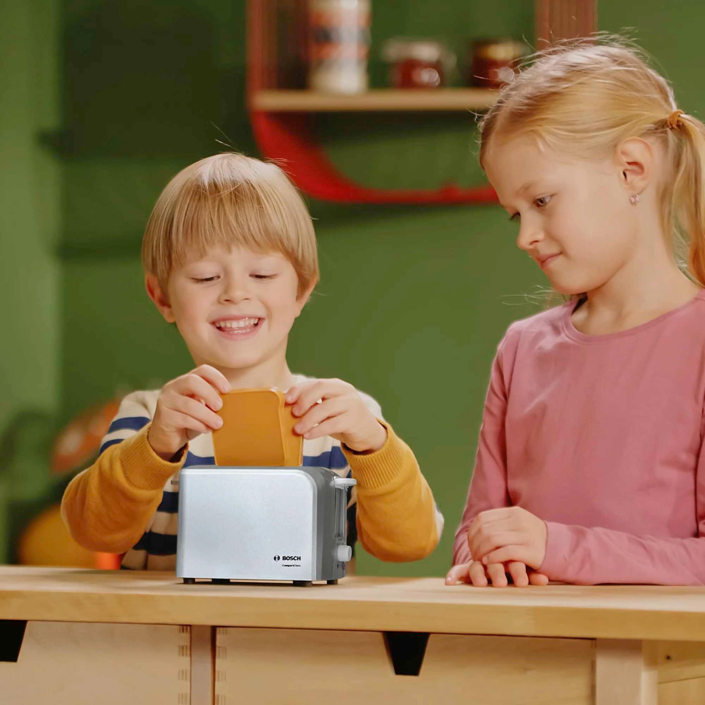 Theo Klein Bosch Toaster Happy