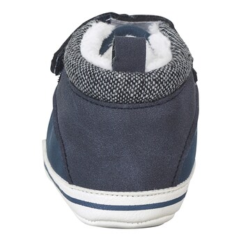 Winterschuhe mit Klettverschluss