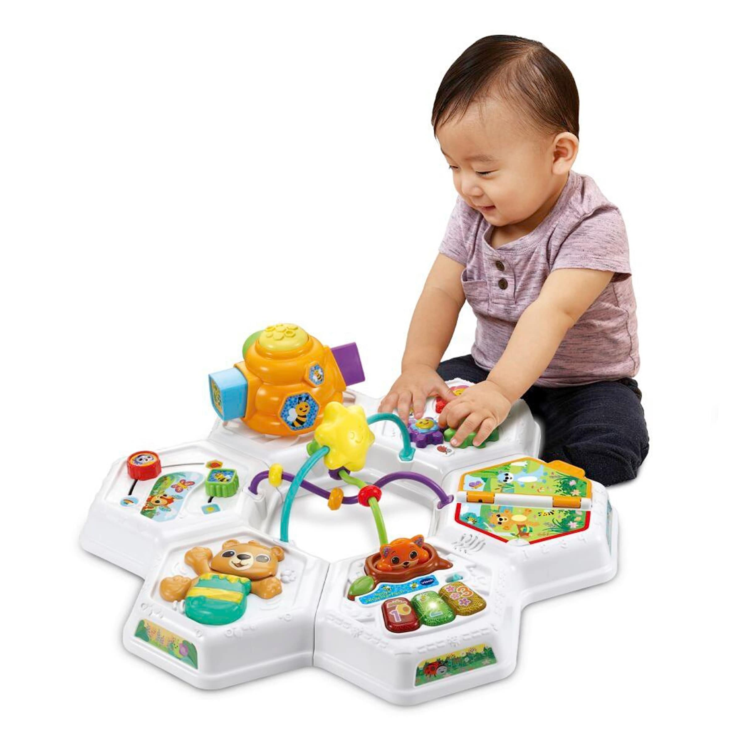 Babys Entdeckertisch