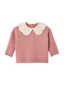 Baby Pullover aus Strick mit Häkelkragen
