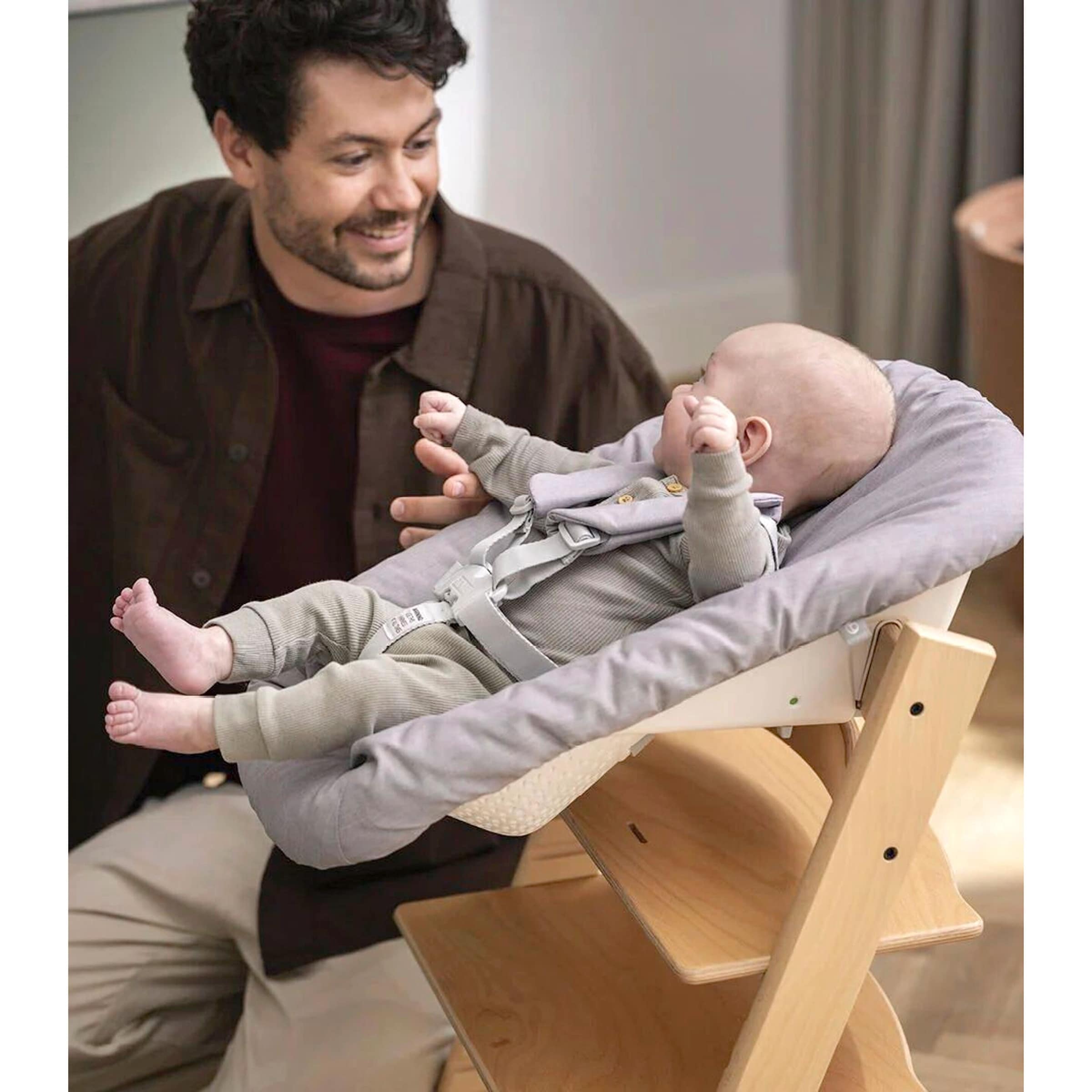 70% Rabatt! Stokke® Tripp Trapp® Bundle Treppenhochstuhl inkl. Newbornset Deep Grey