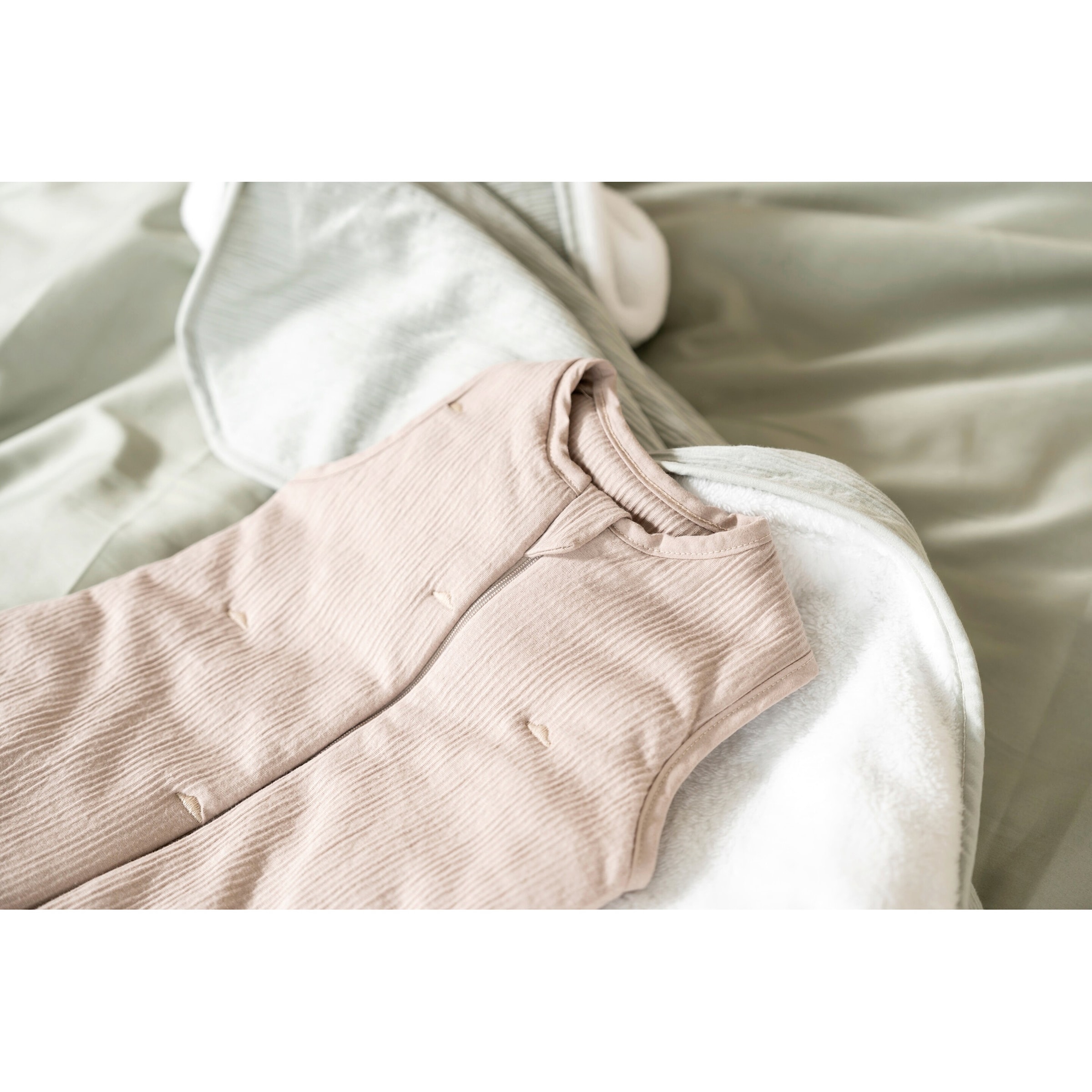 Thumbnail - Träumeland Ganzjahresschlafsack Signature 1.5 TOG