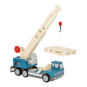 Camion-grue avec palette