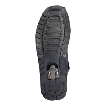 Winterstiefel mit Spikes