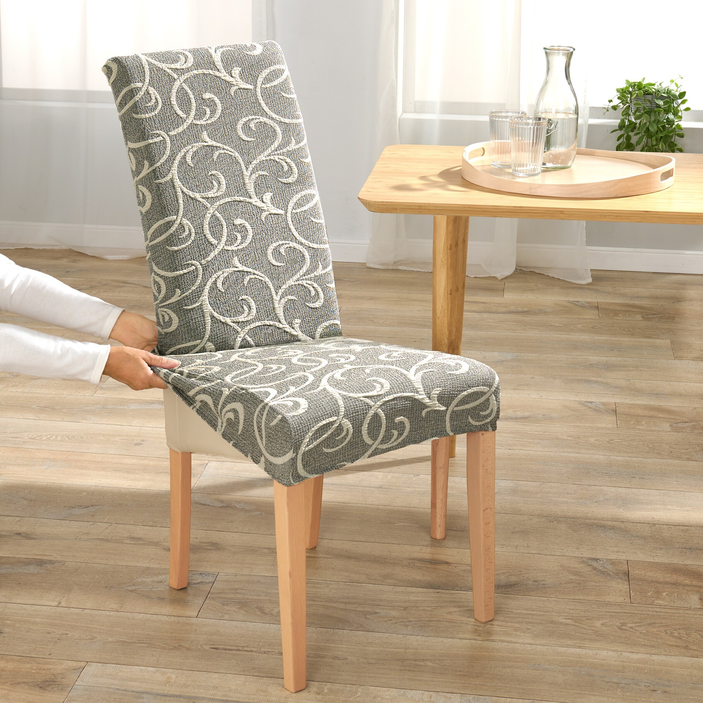 Stuhlhusse „Ornamente“, 2 Stück, grau