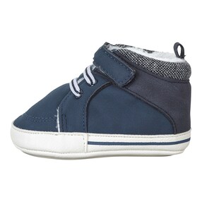Winterschuhe mit Klettverschluss