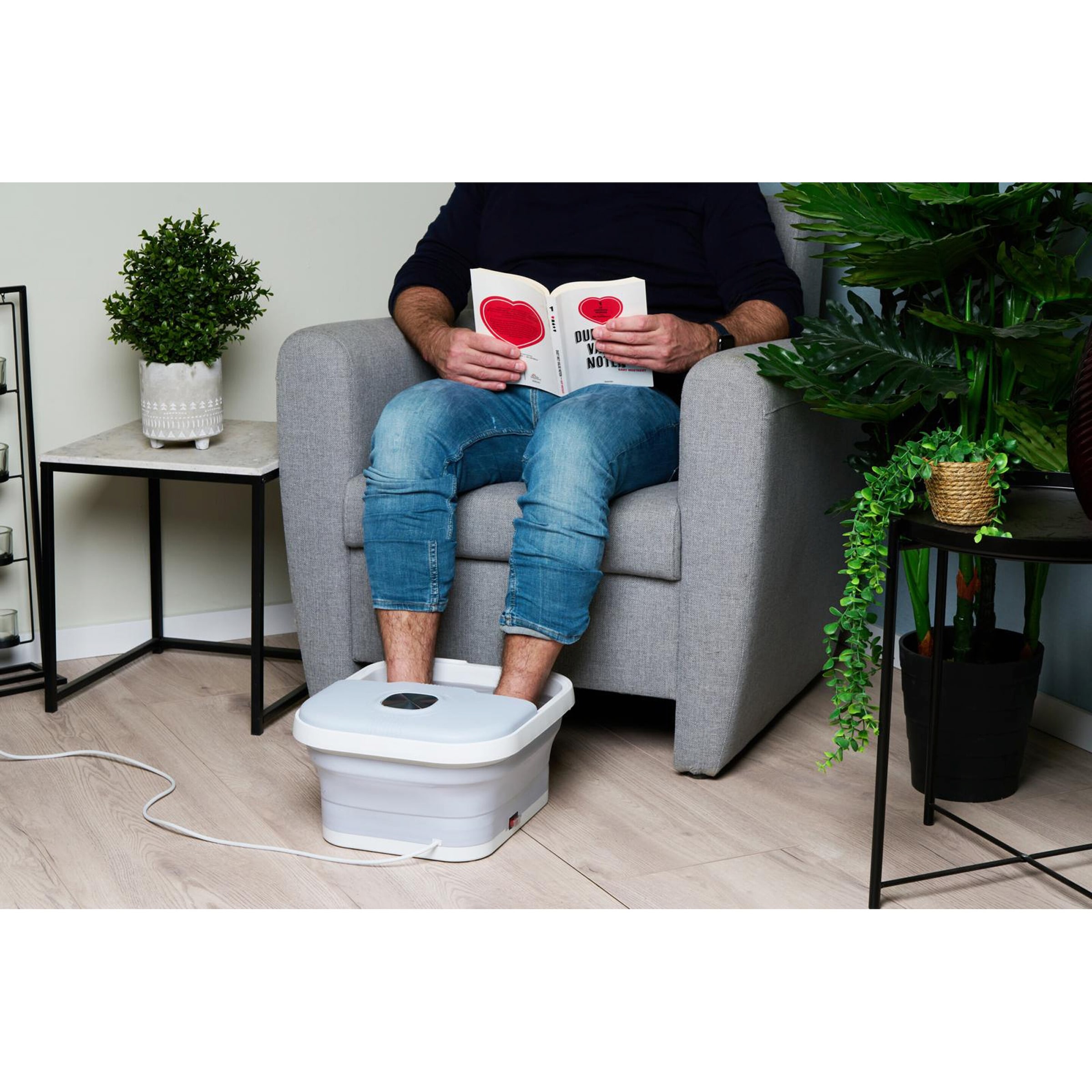 Fußbad mit Massage Fußbad mit Massage