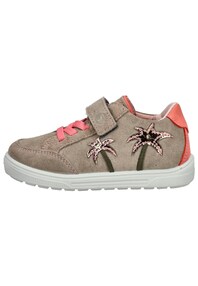 Halbschuhe