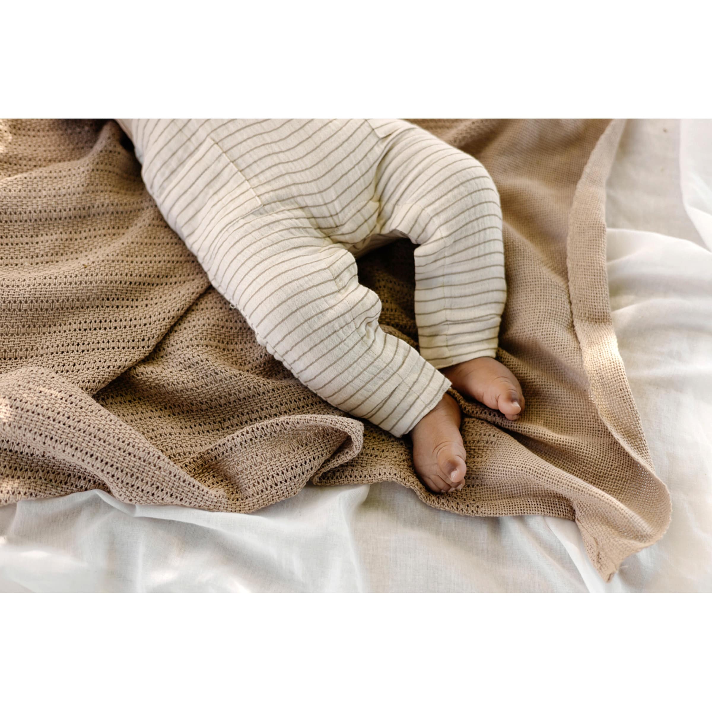 Thumbnail - Levv Musselin-Latzhose Ringel